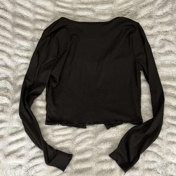 Y2K Crop Top Womens Large Black Long Sleeve Ribbed E-Girl Grunge Butterfly Clasp - Picture 2 of 8